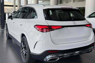 Mercedes GLC 300 e 4-Matic AMG Line