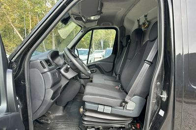 Renault Master dCi L2H2