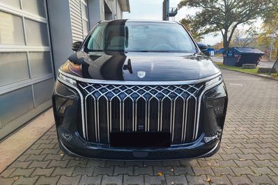 Forthing U-Tour V9 / V-Tour 1.5 PHEV E-CVT