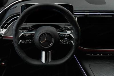 Mercedes E Klasa 220 d 4-Matic AMG