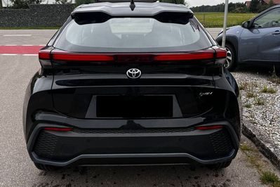 Toyota C-HR Comfort 1.8 Hybrid