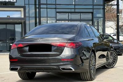 Mercedes Klasa E 220 d 4-Matic AMG