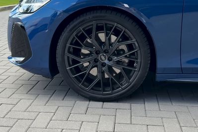 Audi A6 TDI quattro S line Avant