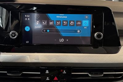 Volkswagen Golf VIII 2.0 TDI DSG