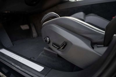 Volvo XC60 B5 AWD Ultra Black Edition