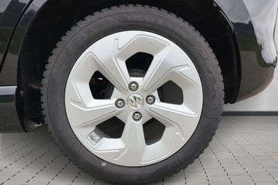 Suzuki Swift Dualjet SHVS Premium Plus