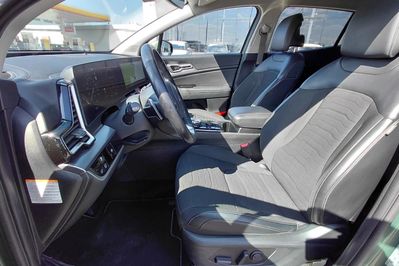 Kia Sportage T-GDI HEV Business Line 4WD aut