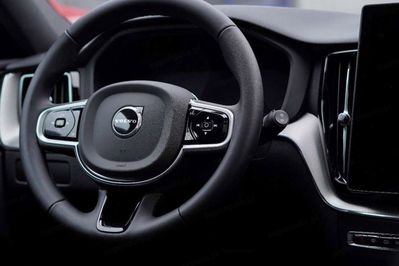 Volvo XC60 B5 B AWD Ultra Black Edition