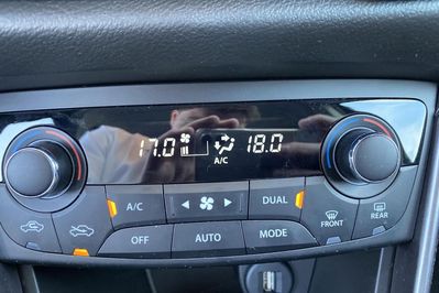 Suzuki SX4 S-Cross Premium Plus SP 1.5 Strong Hybrid 4WD AGS