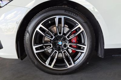 BMW Seria 5 Touring 520d xDrive M Sport