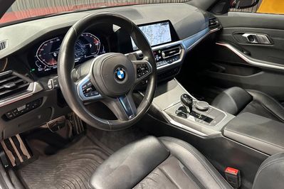 BMW Seria 3 320d xDrive M Sport