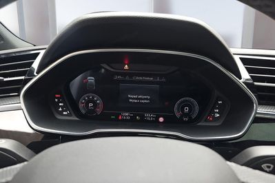 Audi Q3 35 TFSI mHEV S-Line S tronic