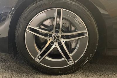 Mercedes Klasa E 300 de 4-Matic AMG