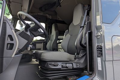 MAN TGL 12.250 4x2 Autotransporter