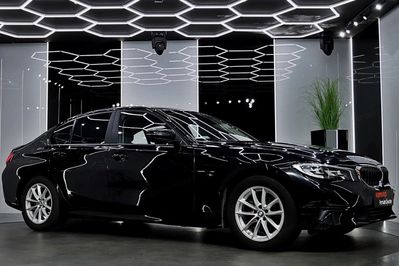 BMW Seria 3 318i Sport Line