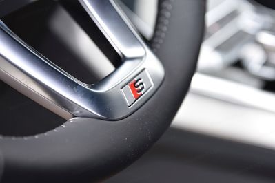 Audi Q7 50 TDI quattro S Line