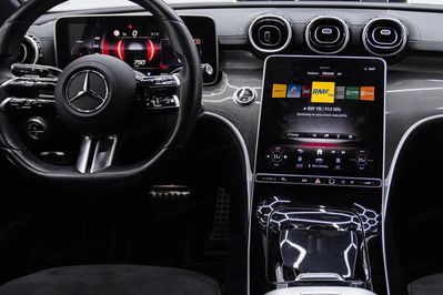 Mercedes Klasa C 300 d mHEV AMG