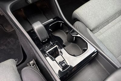 Volvo XC40 T5 Plug-In Hybrid Plus Dark