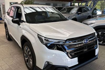 Subaru Forester e-Boxer Platinum  2.0i-L
