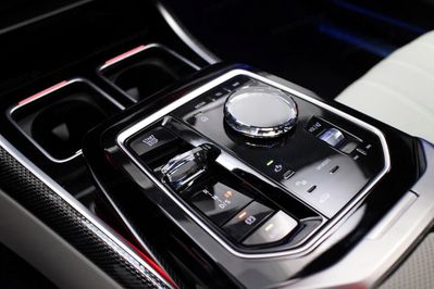 BMW Seria 7 740d xDrive M Sport