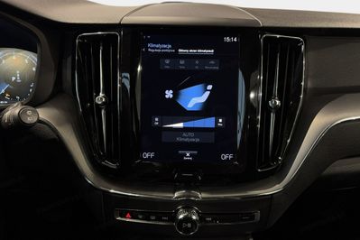 Volvo XC60 B4 B Momentum