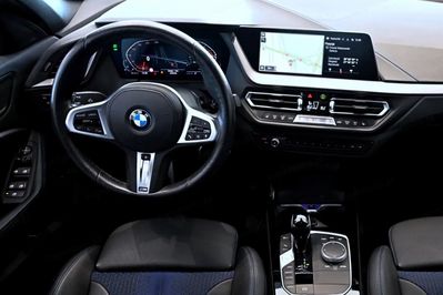 BMW Seria 1 118i M Sport