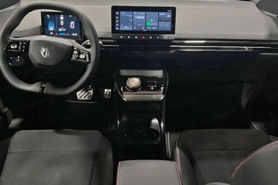 MG 4 64kWh XPower 4x4
