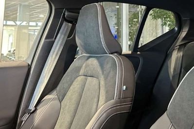 Volvo XC40 B3 Plus Dark