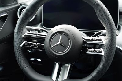 Mercedes Klasa C 220 d  4-Matic AMG