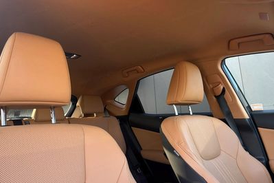 Lexus NX 350h Prestige 2WD