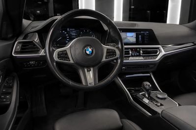 BMW Seria 3 318i