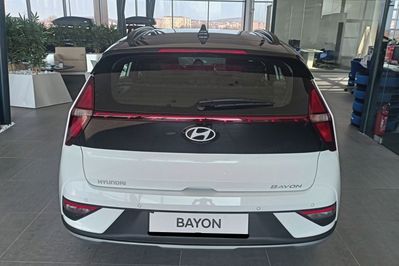 Hyundai Bayon 1.0 T-GDI Smart Black DCT