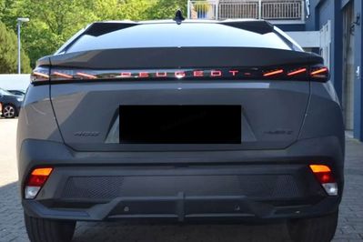 Peugeot 408 GT S&S e-DCS6 1.2 PureTech mHEV