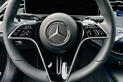 Mercedes Klasa E 220 d  4-Matic Exclusive