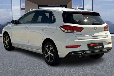 Hyundai i30 1.5 T-GDI 48V Smart DCT