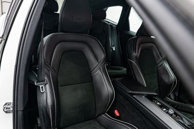 Volvo XC60 D4 R-Design