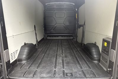 Ford Transit E-Transit 350 L3H2 RWD Trend