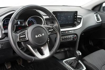 Kia Ceed 1.5 T-GDI M