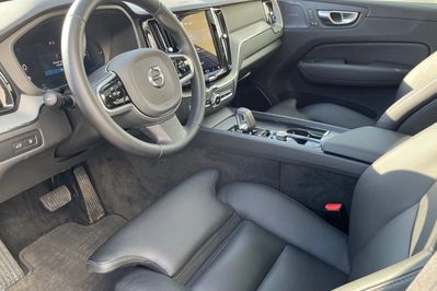 Volvo XC60 T8 Plug-In Hybrid AWD Plus Bright