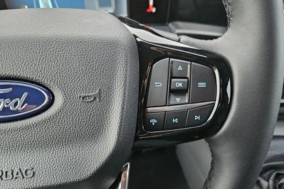Ford Transit Custom L2H1 Limited 320