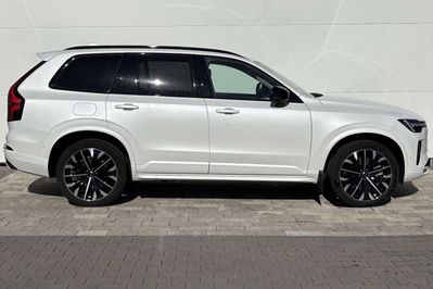 Volvo XC90 T8 AWD Plug-In Hybrid Ultra Dark 7os