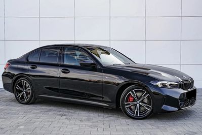BMW Seria 3 330i xDrive M Sport