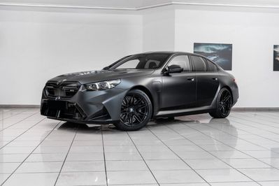 BMW Seria 5 M5