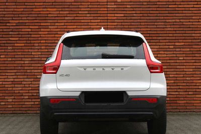 Volvo XC40 B3 Plus Dark