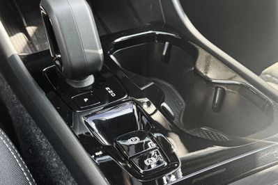 Volvo XC40 B3 Plus Dark