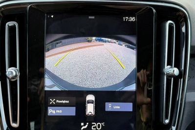 Volvo XC40 T3 Momentum Pro