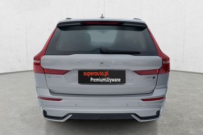 Volvo XC60 B5 B AWD Plus Dark aut