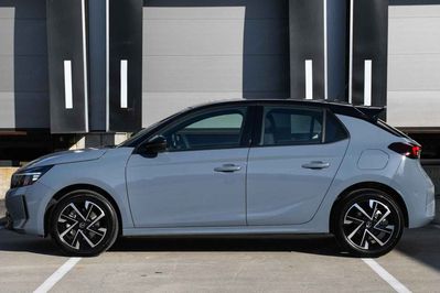 Opel Corsa GS  1.2 T mHEV eDCT