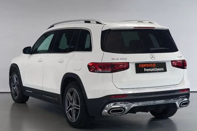 Mercedes GLB 200 4-Matic AMG Line 8G-DCT