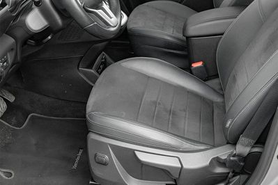 Mercedes T klasa T180d AT